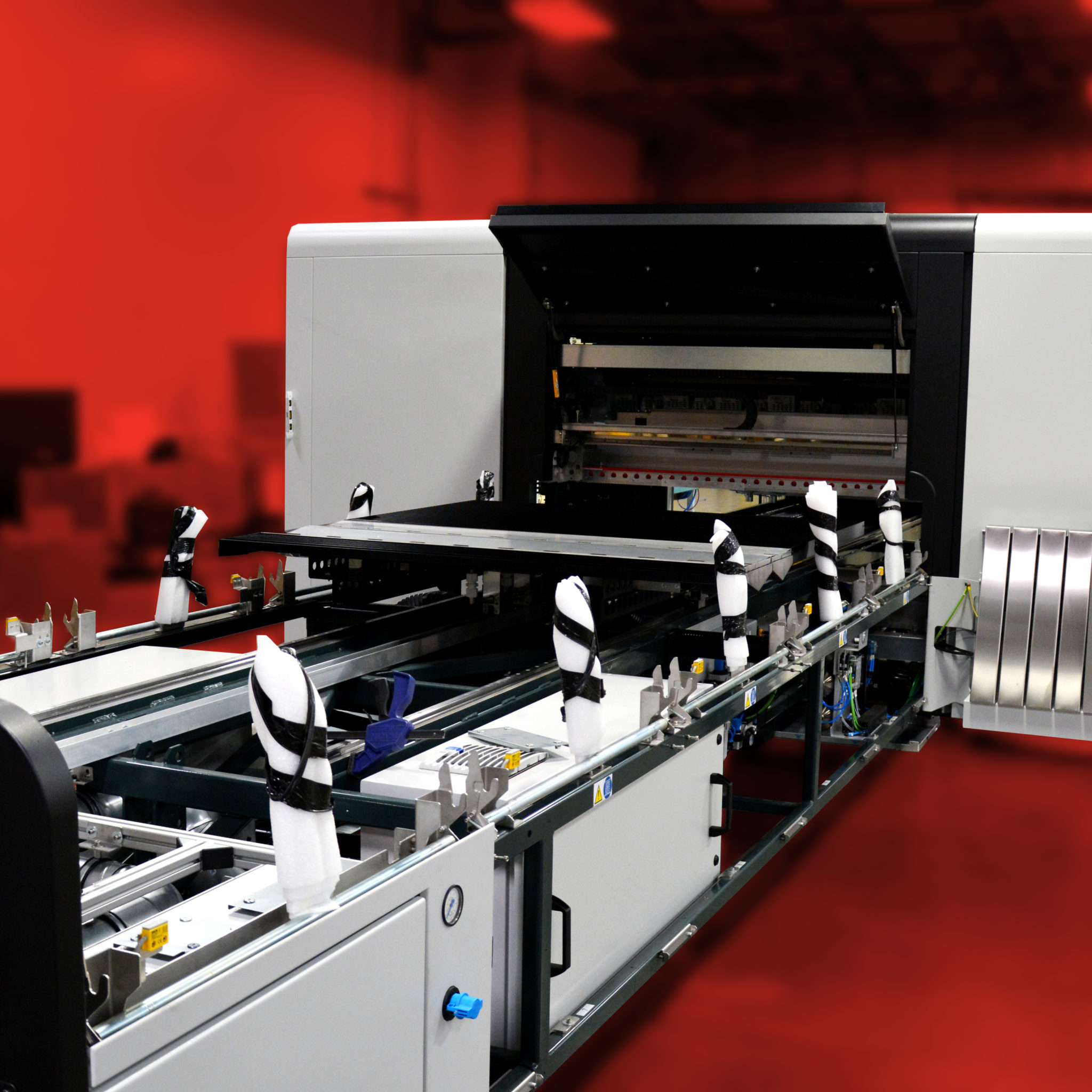 KDM Welcomes the Fuji Inca X3 Digital Printer | KDM